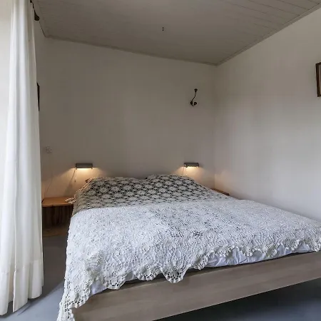 Charming Holiday In Pul-l'eveque With Private Pool Feriehus *