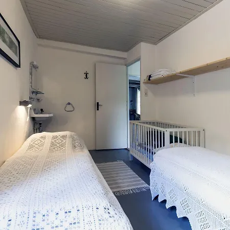 Charming Holiday In Pul-l'eveque With Private Pool Feriehus